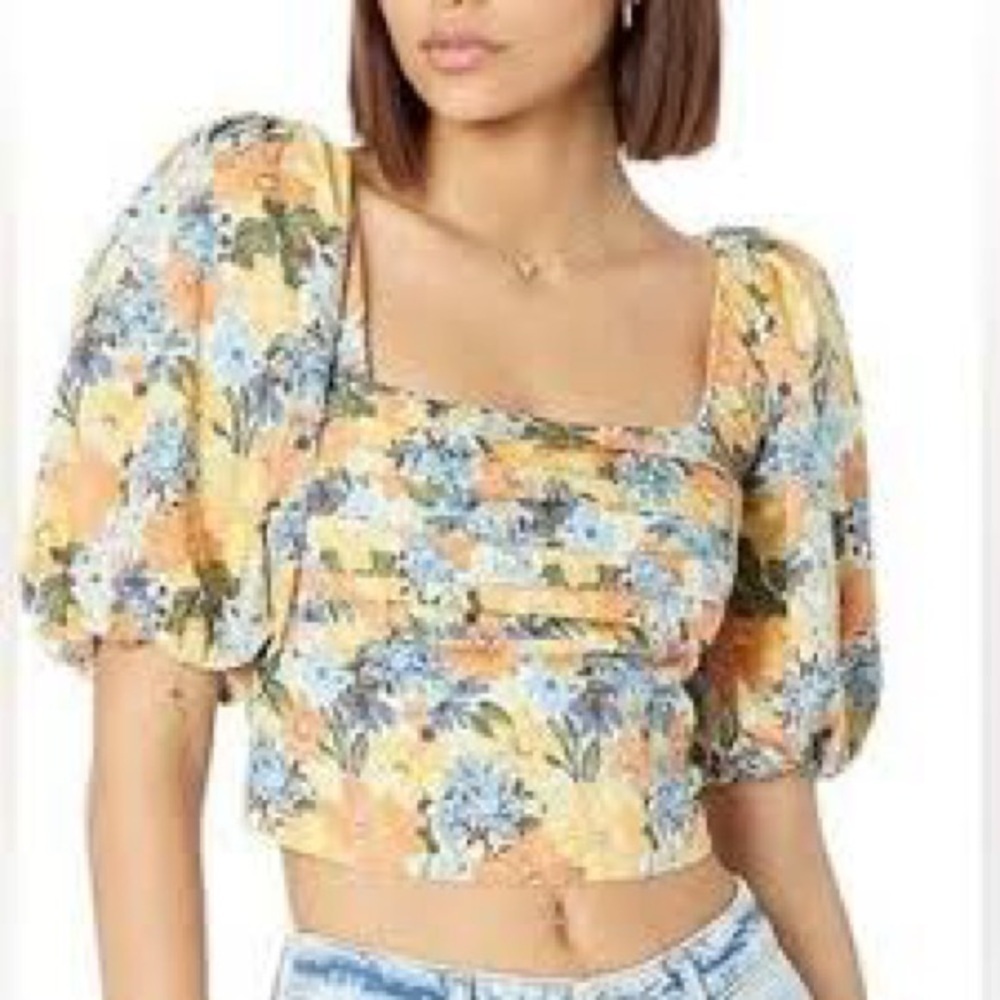 Abercrombie & Fitch Floral Puff Sleeve Crop Top
